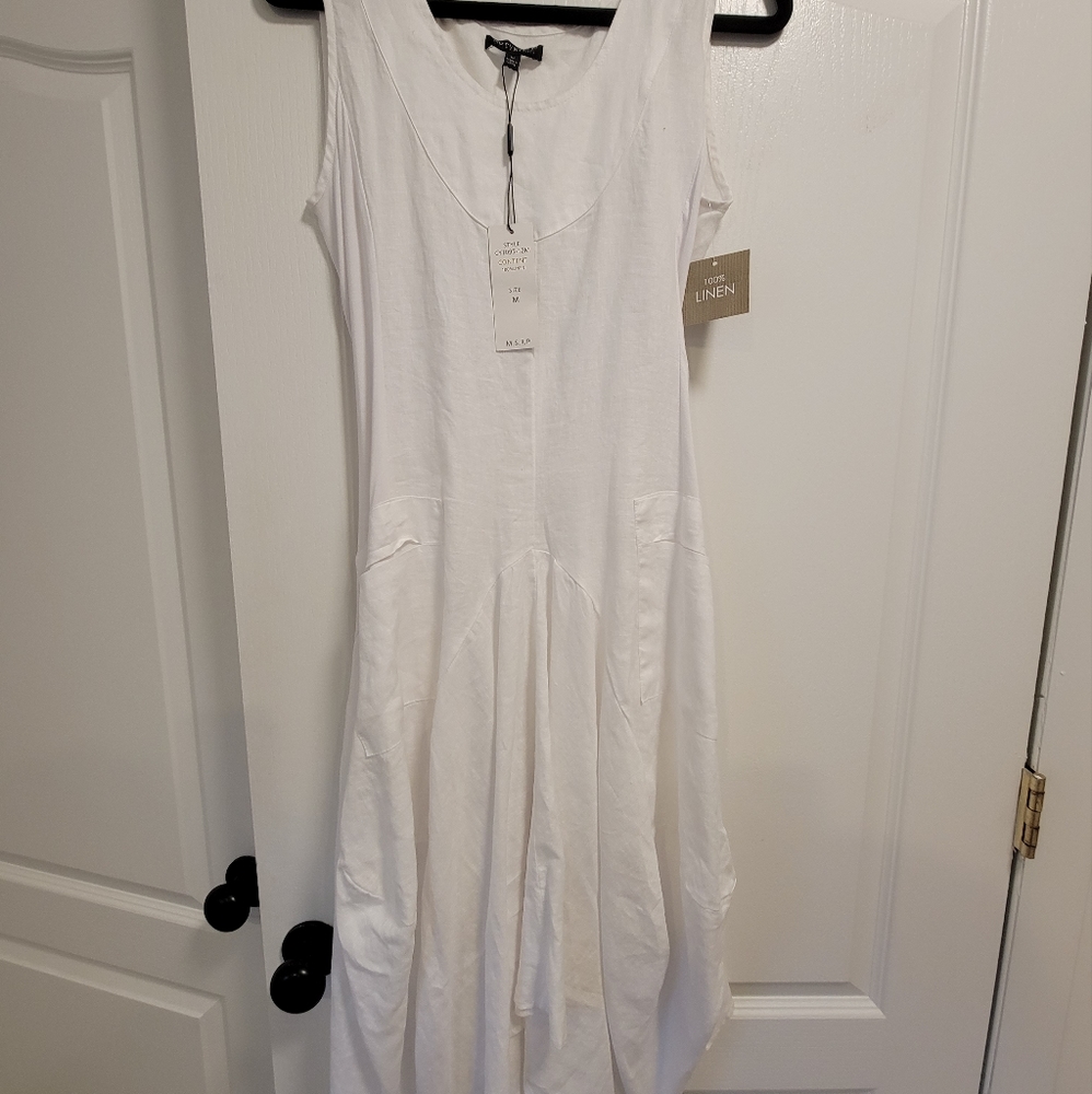 White midlength linen dress